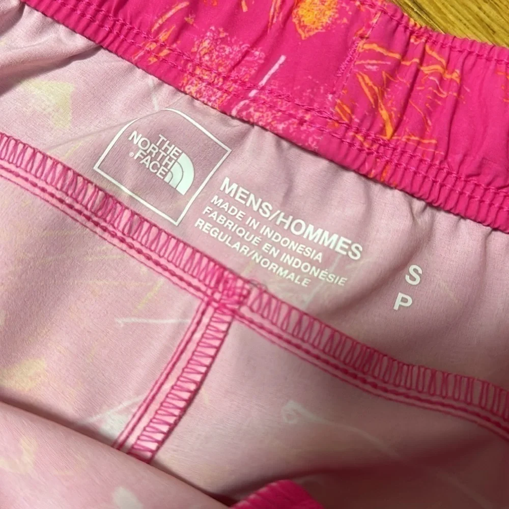 The North Face‎ Shorts Mens Sm Wander Flash Dry Pink Hybrid Athletic NWT